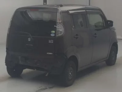 Suzuki MRWAGON