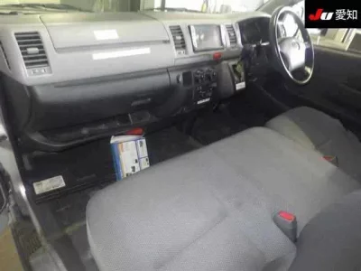 Toyota REGIUS ACE VAN