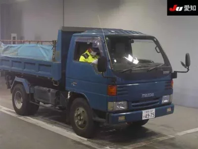 Mazda TITAN