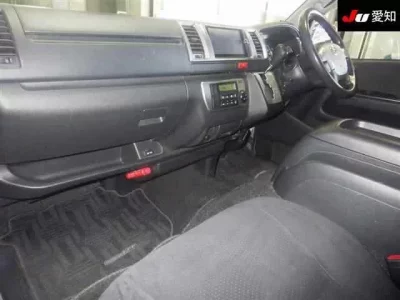 Toyota REGIUS ACE VAN