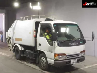 Isuzu ELF