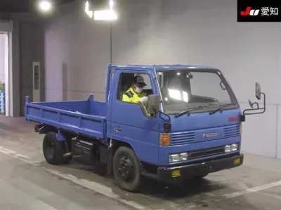 Mazda TITAN