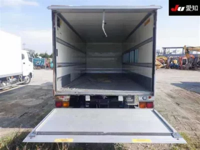 Nissan CONDOR