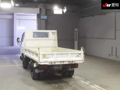 Mazda TITAN