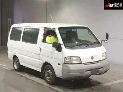 Nissan VANETTE VAN