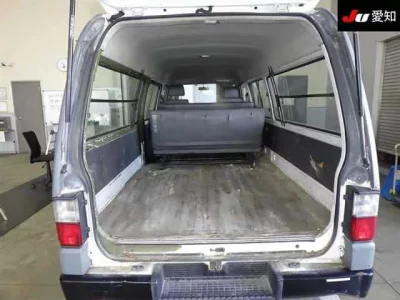 Mazda BONGO BRAWNY VAN