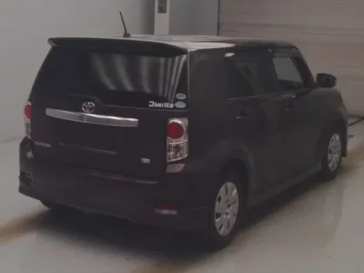 Toyota COROLLA RUMION