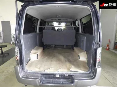 Nissan CARAVAN VAN
