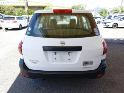 Nissan AD