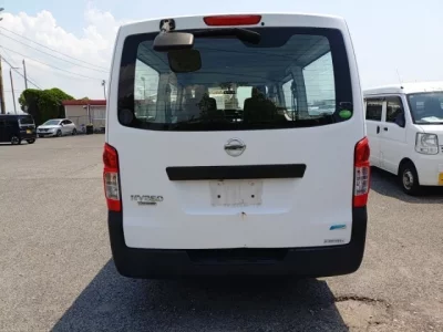 Nissan CARAVAN VAN