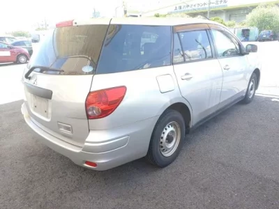 Mitsubishi LANCER VAN