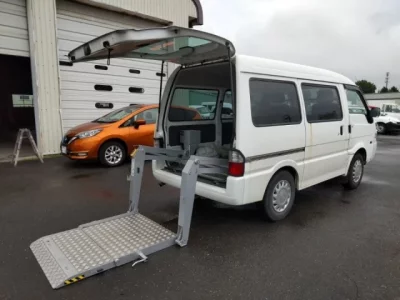 Mazda BONGO VAN