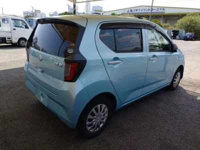 Daihatsu MIRA E S
