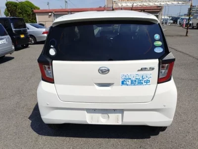 Daihatsu MIRA E S