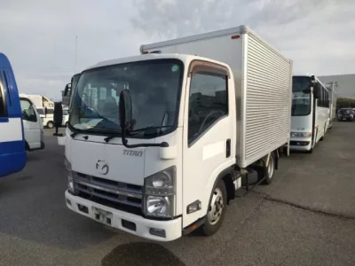 Mazda TITAN