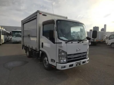 Mazda TITAN