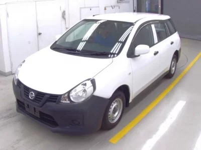 Nissan AD