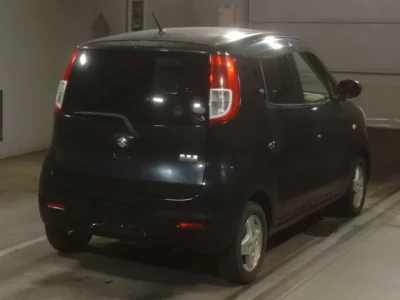 Suzuki MRWAGON