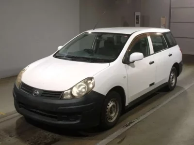 Nissan AD