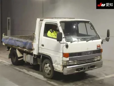 Isuzu TRUCK