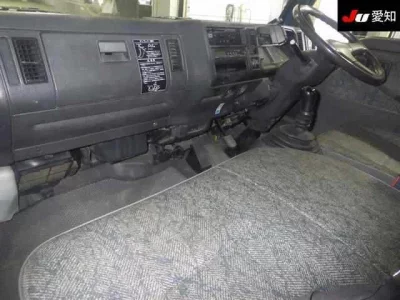 Mazda TITAN