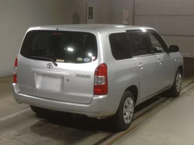Toyota SUCCEED