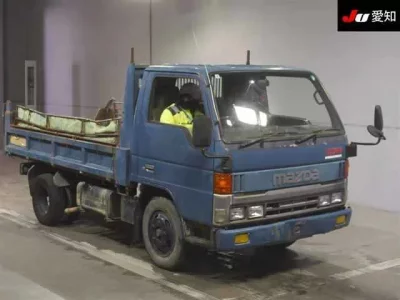 Mazda TITAN