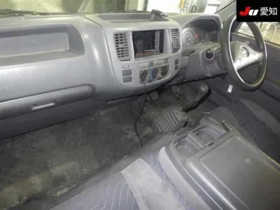 Nissan CARAVAN VAN