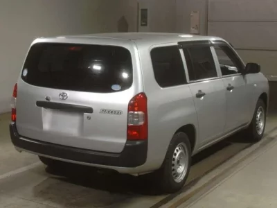Toyota SUCCEED