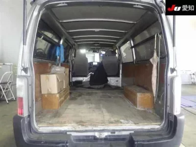 Nissan CARAVAN VAN