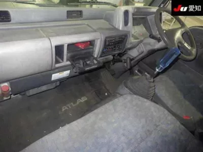 Nissan ATLAS