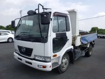 Nissan CONDOR