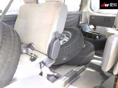 Nissan CARAVAN BUS