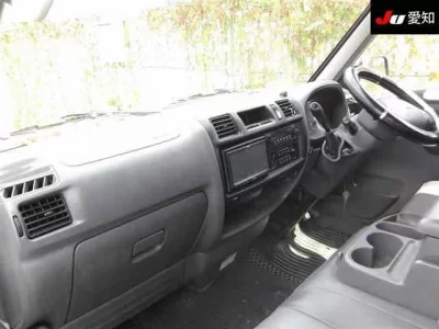 Mazda BONGO VAN