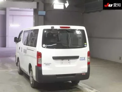 Nissan CARAVAN VAN