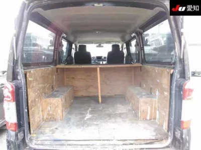 Nissan CARAVAN VAN