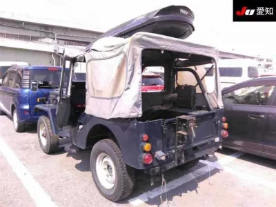Mitsubishi JEEP