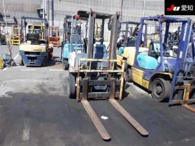 KOMATSU FORKLIFT