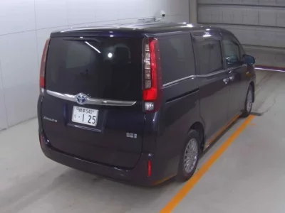 Toyota ESQUIRE