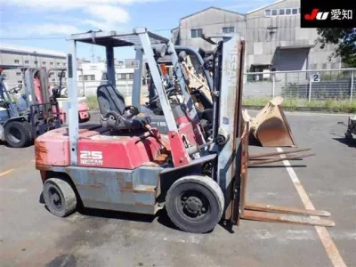Nissan FORKLIFT
