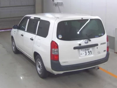 Toyota SUCCEED