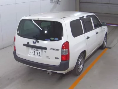 Toyota SUCCEED