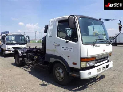Mitsubishi FUSO FIGHTER