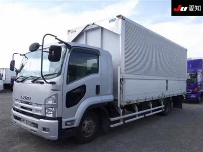 Isuzu TRUCK