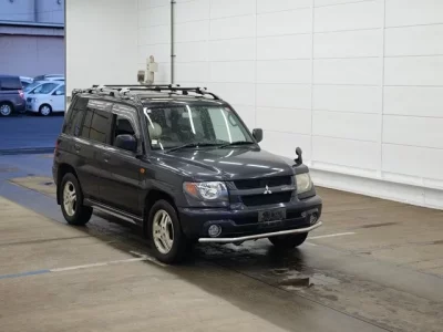Mitsubishi PAJERO IO