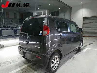 Suzuki MRWAGON