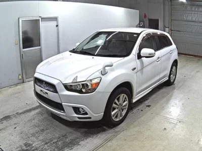 Mitsubishi RVR