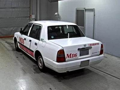 Toyota CROWN COMFORT