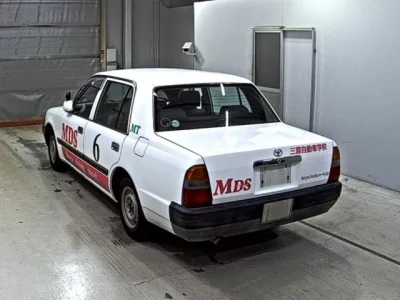 Toyota CROWN COMFORT
