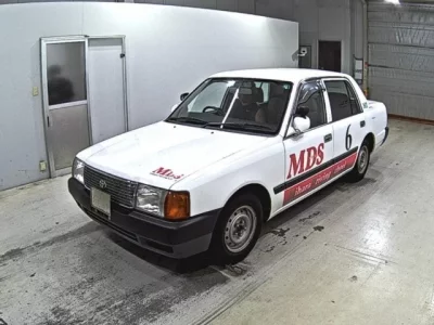Toyota CROWN COMFORT